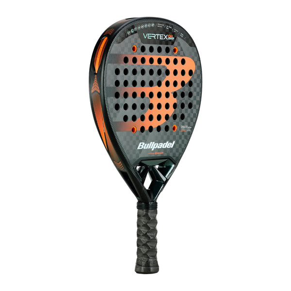 Bullpadel Vertex Hybrid 2025